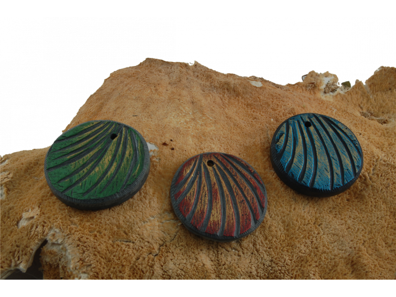 slate-pendants-seashell3-medium