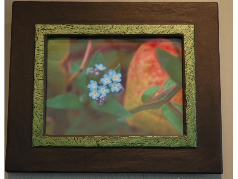 slate picture frame with forget me nots